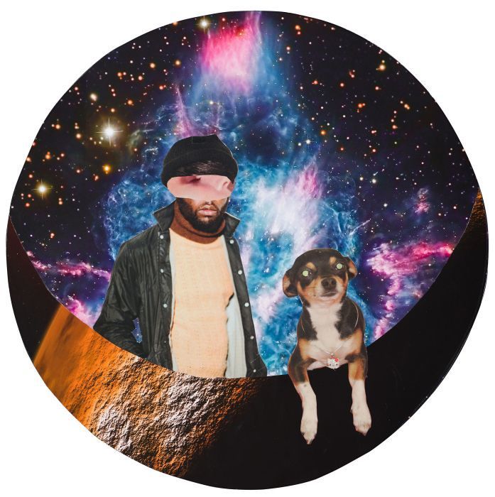 Hello Kitty, 2020 

Collage, D 50 cm, gerahmt
rückseitig signiert und datiert 

Ausrufpreis: 1200,-